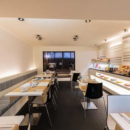 Hotel Atenea Rekord Barcelona