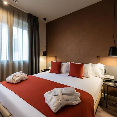 Hotel Atenea Rekord 4*