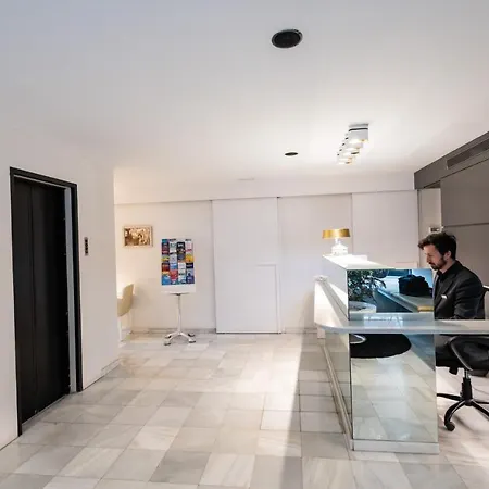 Hotel Atenea Rekord 4*