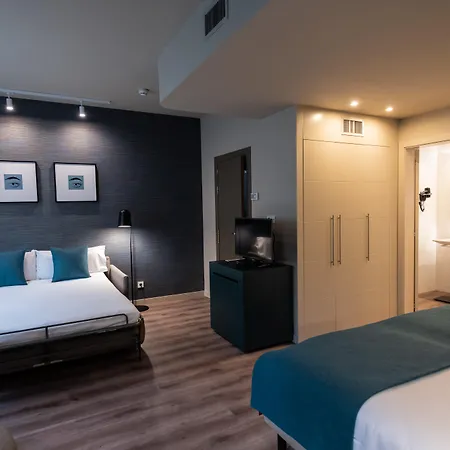Atenea Rekord Hotel 4*