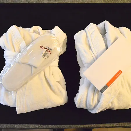 Atenea Rekord מלון ברצלונה