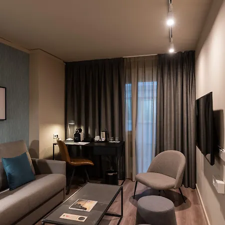 Atenea Rekord 4* ברצלונה