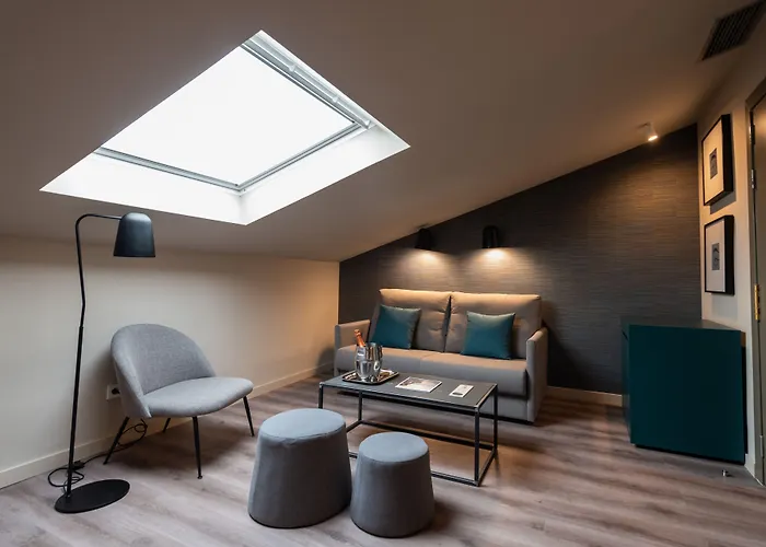 Atenea Rekord Szálloda