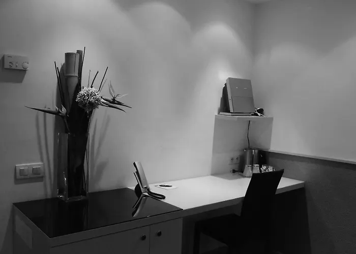 Szálloda Atenea Rekord 4*