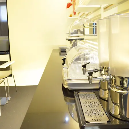 Atenea Rekord 4* Barcelona